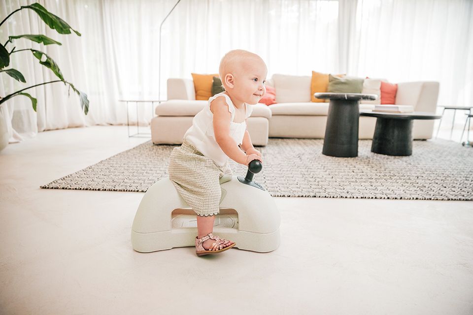 Mazuļu staigulis / braucamais, bēšs, My First Sand, Scoot and Ride, 96597
