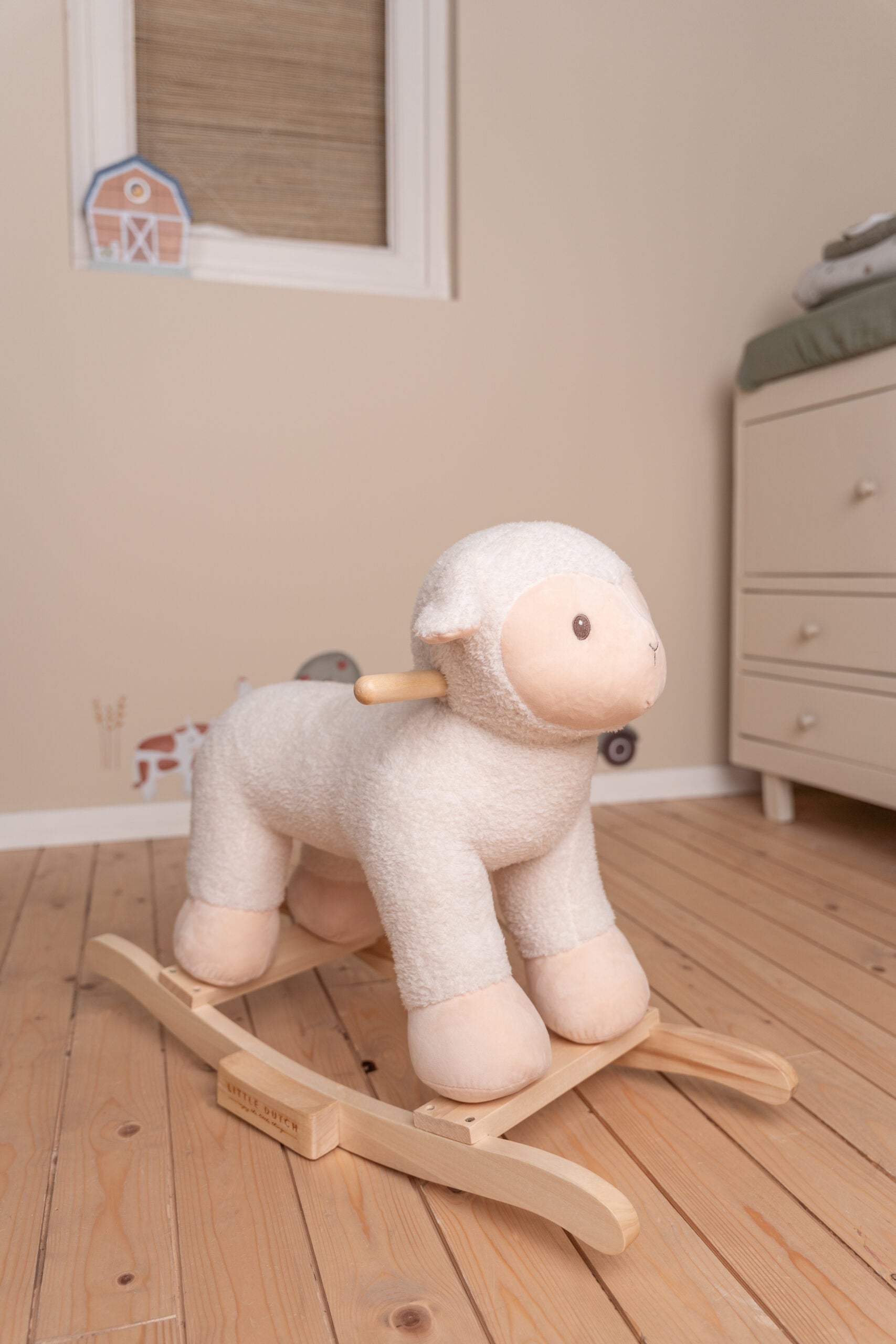Šūpuļzirdziņš Aitiņa, Rocking Sheep Little Farm, Little Dutch, LD7162