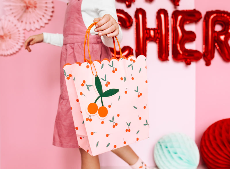 Mazais dāvanu maisiņš Ķirši, Gift Bag Cherries, 23x22x8 cm, TNP9