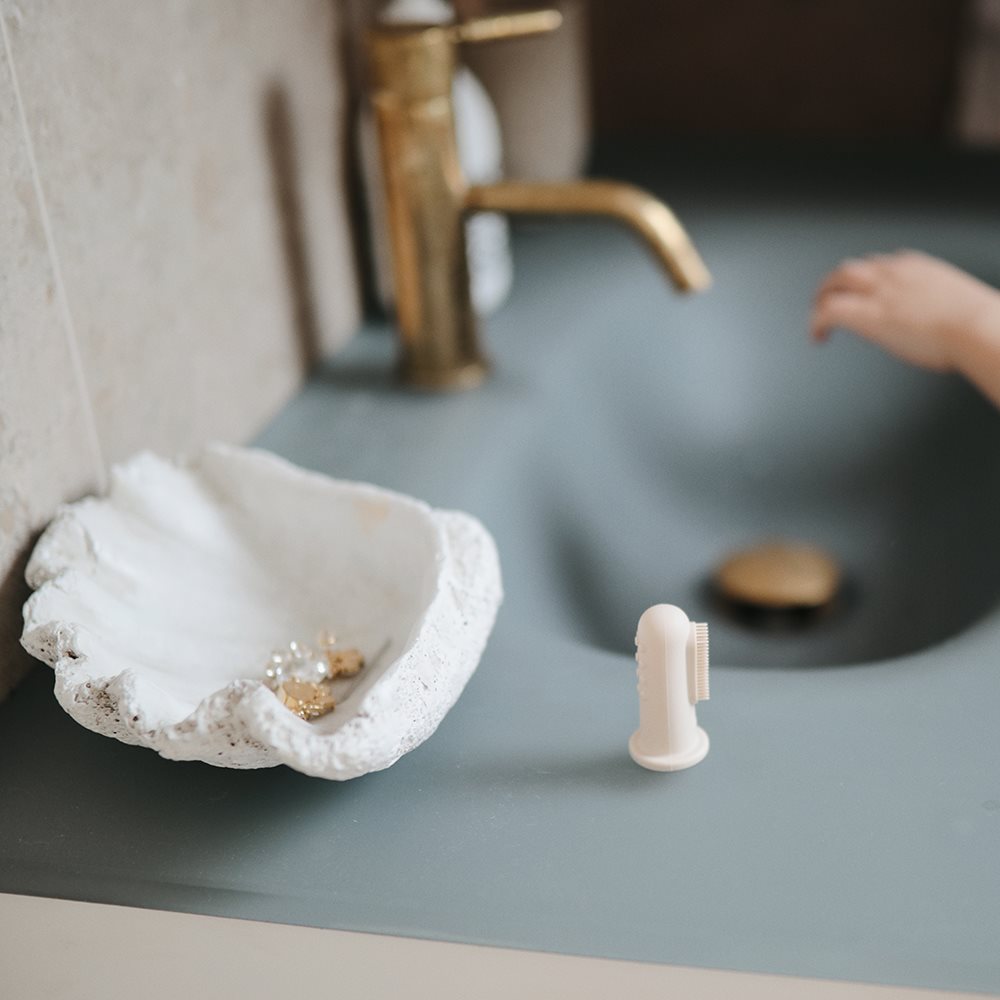 Pirkstiņu zobu birste mazuļiem, Finger Toothbrush, Blush/Sand, Mushie