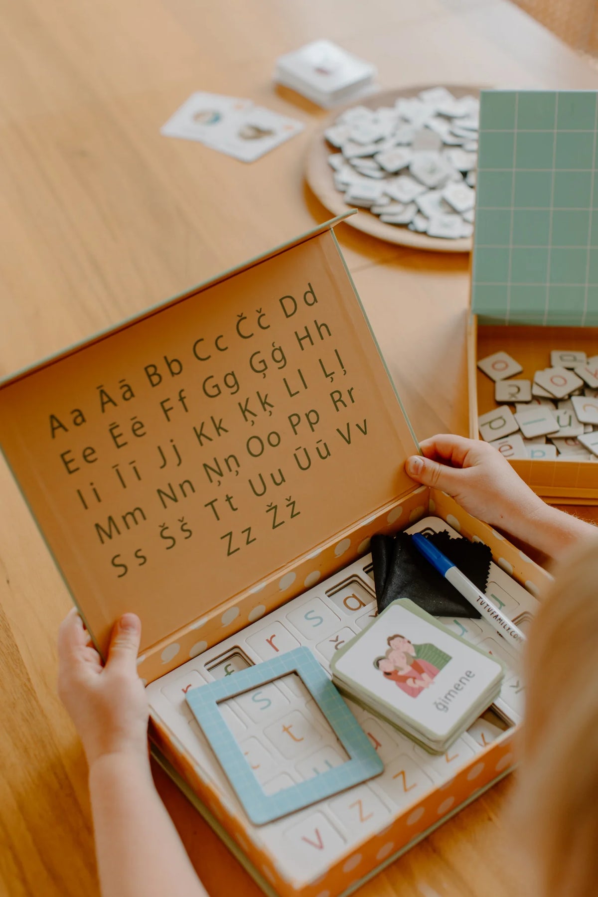 2 dāvanu komplekts Alfabēts + Mazie Burti, Gift Set, Tu Tu Family