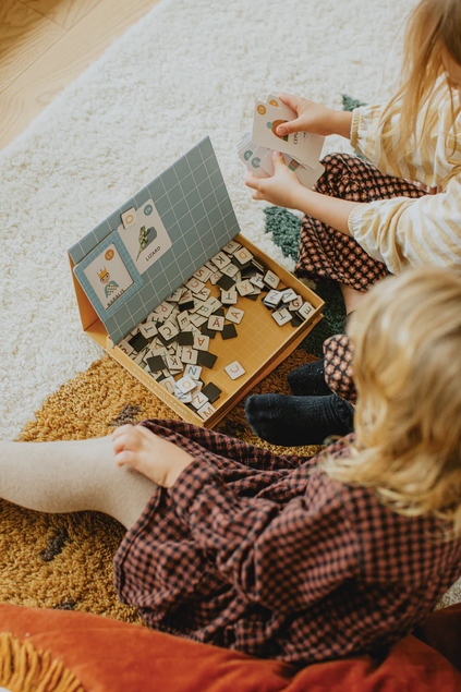 Magnētiskais alfabēts, Magnetic Alphabet LV-ENG, Tutu Family
