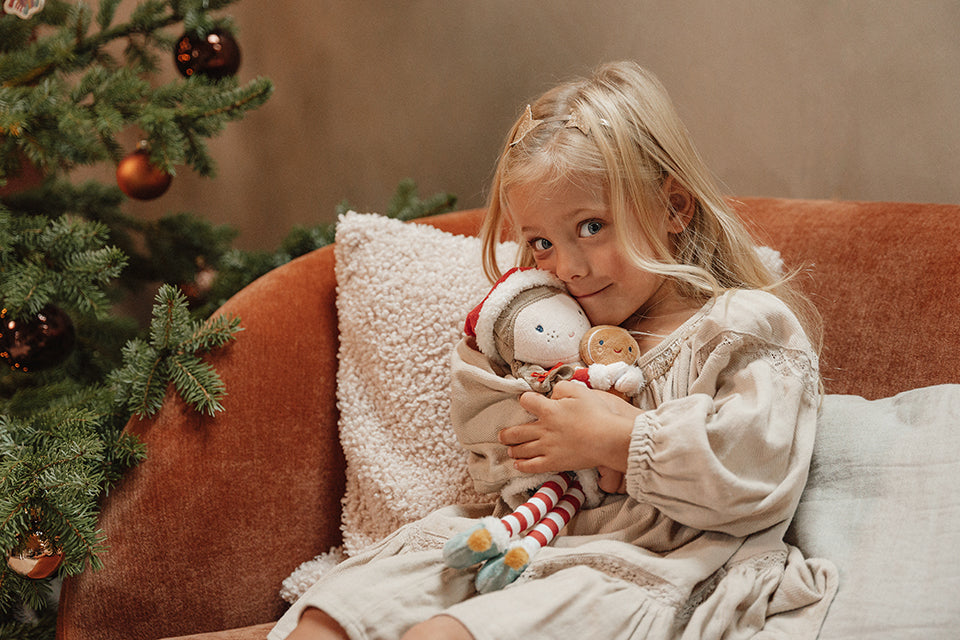 Lelle Doll Christmas Rosa dāvanu kastē, Little Dutch, LD4538