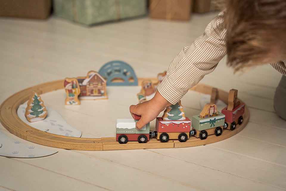 Ziemassvētku koka vilcienu sliežu trase, Christmas Train track, Little Dutch, LD4868