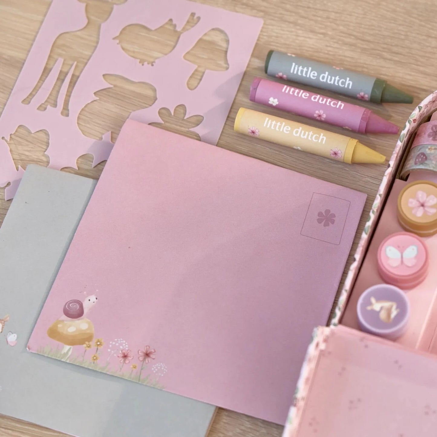 Radošais komplekts koferītī Rosa & Fairy, Creativity Set Suitcase, Little Dutch