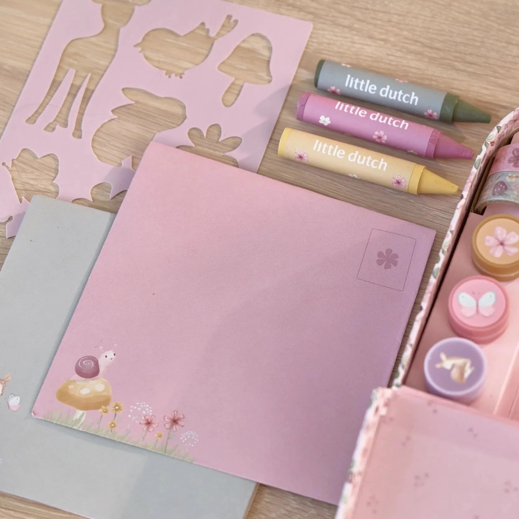 Radošais komplekts koferītī Rosa & Fairy, Creativity Set Suitcase, Little Dutch