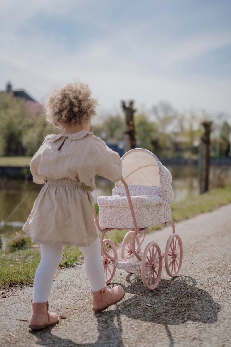 Leļļu rati, Doll Pram metal Soft Flowers, Little Dutch