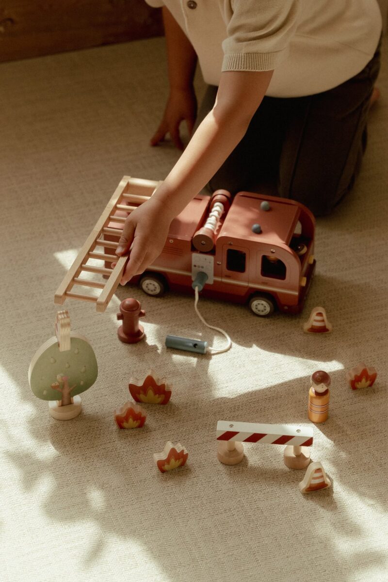 Koka Ugunsdzēsēja auto komplekts, Fire Truck Set, Little Dutch