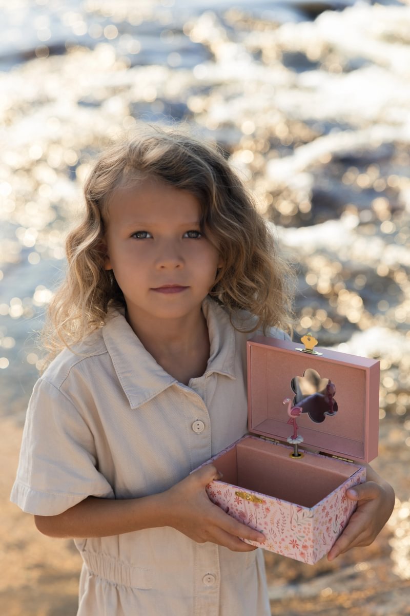 Muzikālā rotaslietu lādīte Jewellery Box Safari Friends Flamingo, Little Dutch, Artikuls: BT126914