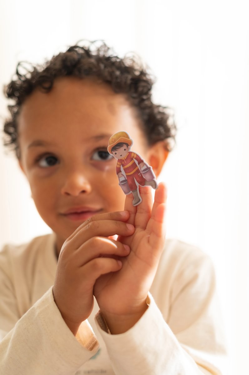 Uzlīmju aktivitāšu grāmata Jim & Friends, Reusable Sticker Story Booklet, Fire Station, Little Dutch, LD126794