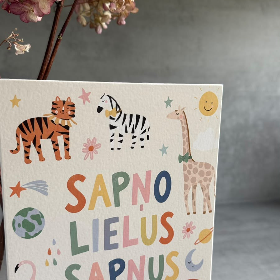 Bērnistabas koka dekors "Sapņo lielus sapņus " ar zvēriņiem, Veco Dēļu Dekors