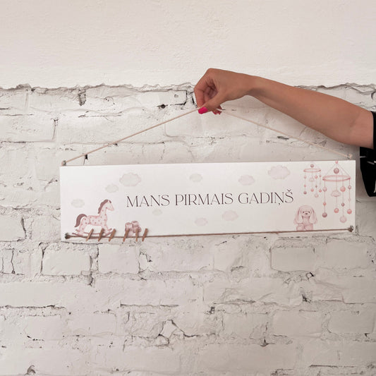 Koka dekors ar bildēm - Mans pirmais gadiņš, Veco Dēļu Dekors