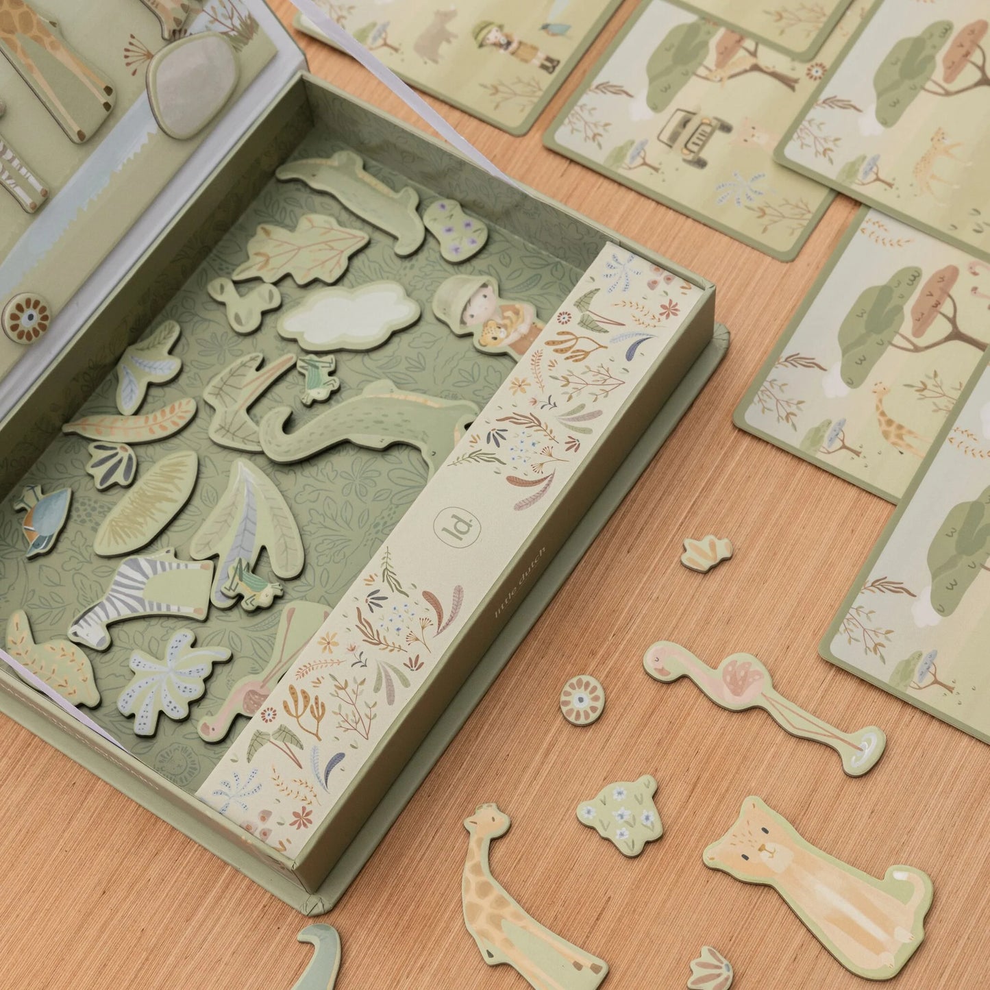 Magnētiskā spēle Safari Friends, Magnetic Playboard, Little Dutch, LD7453