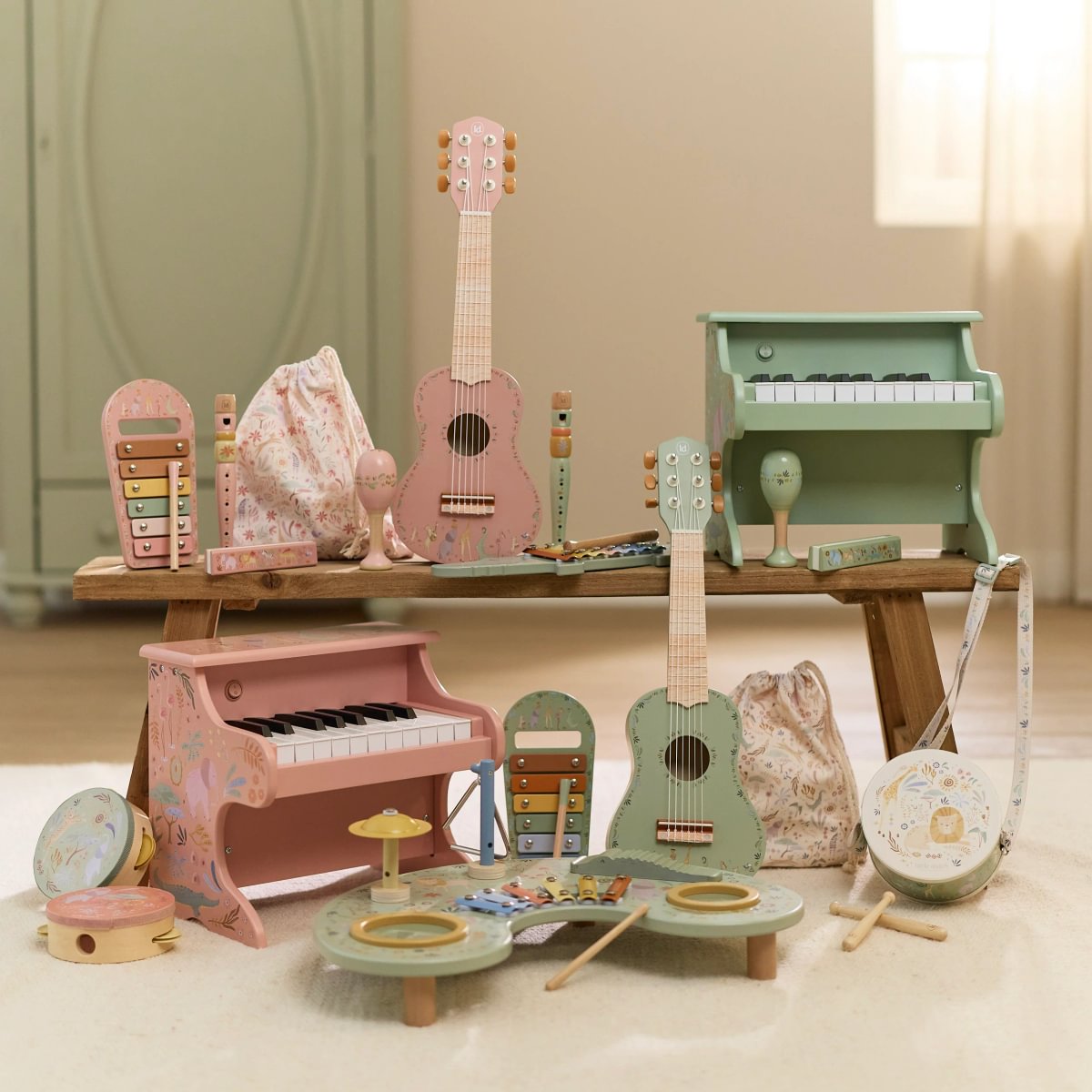 Mūzikas instrumentu aktivitāšu galds, Music Table Safari Friends, Little Dutch, LD7478