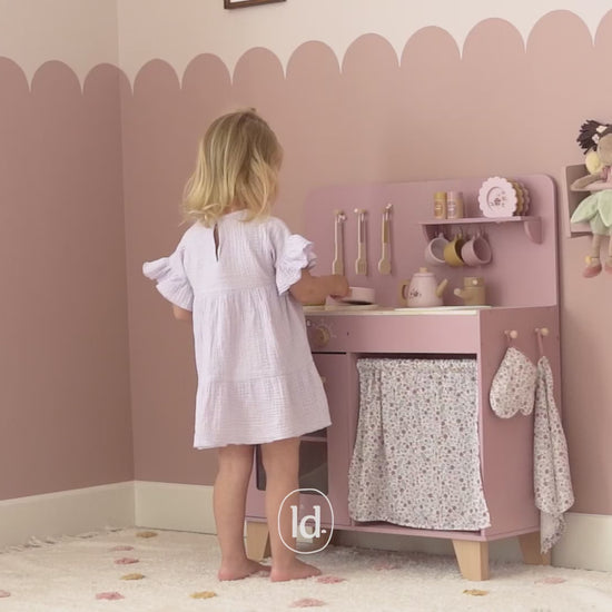 Bērnu rotaļu koka virtuve ar skaņu, Wooden Play Kitchen Sound, Little Dutch, ld2501