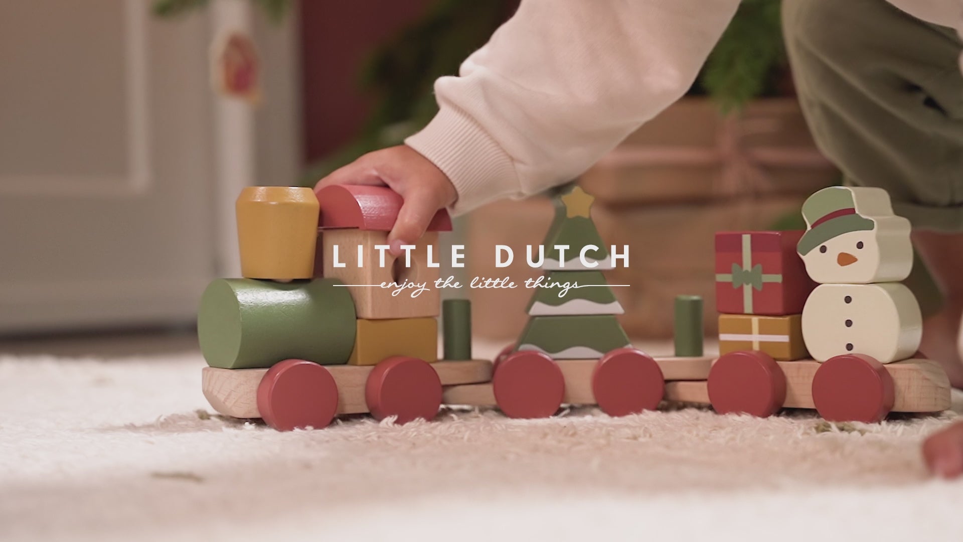 Video - Ziemassvētku koka vilciens, Christmas Stacking Train, Little Dutch. LD4861