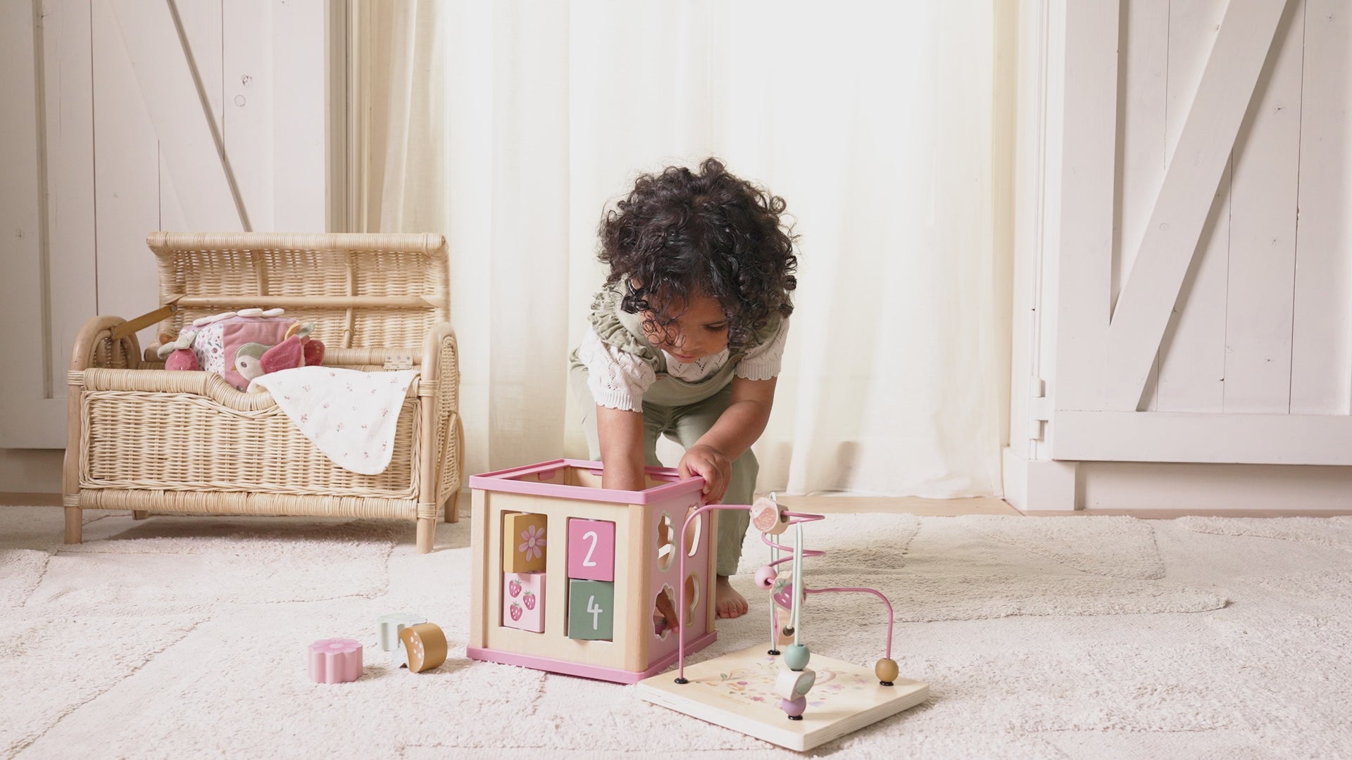 Video - Aktivitāšu kubs Fairy Garden, Activity Cube, Little Dutch, LD7331