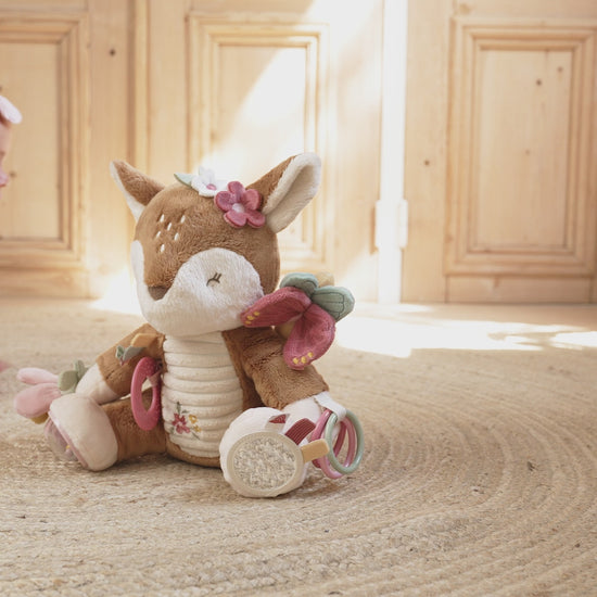Video - Aktivitāšu rotaļlieta Stirna - Fairy Garden, Activity Deer, Little Dutch, LD9018