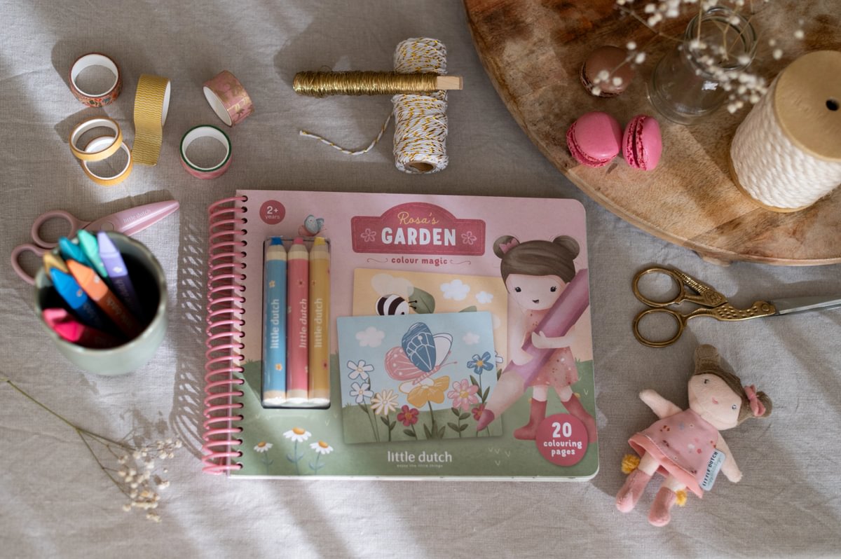 Krāsojamā grāmata Rosa's Garden, Magic Colour Book Rosa & Friends, Little Dutch