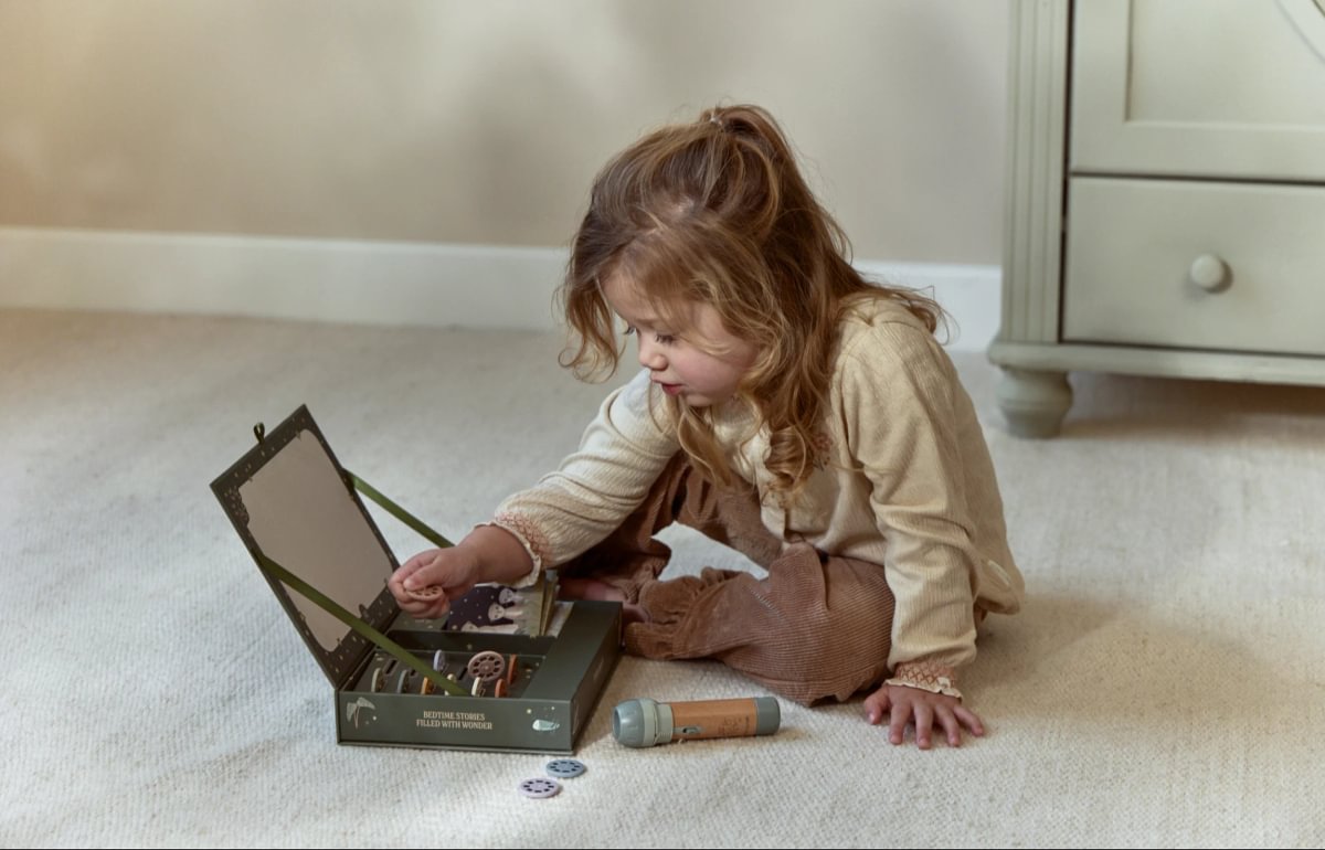 Bērnu projektors Safari Friends, Stories Projector Torch, Little Dutch, LD7490