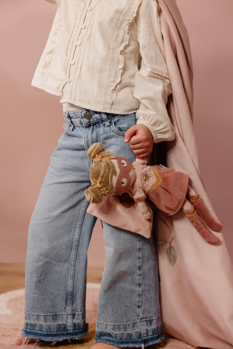 Supervarone lelle Rosa Cuddle Doll Superhero Rosa 35cm, Little Dutch, LD4673