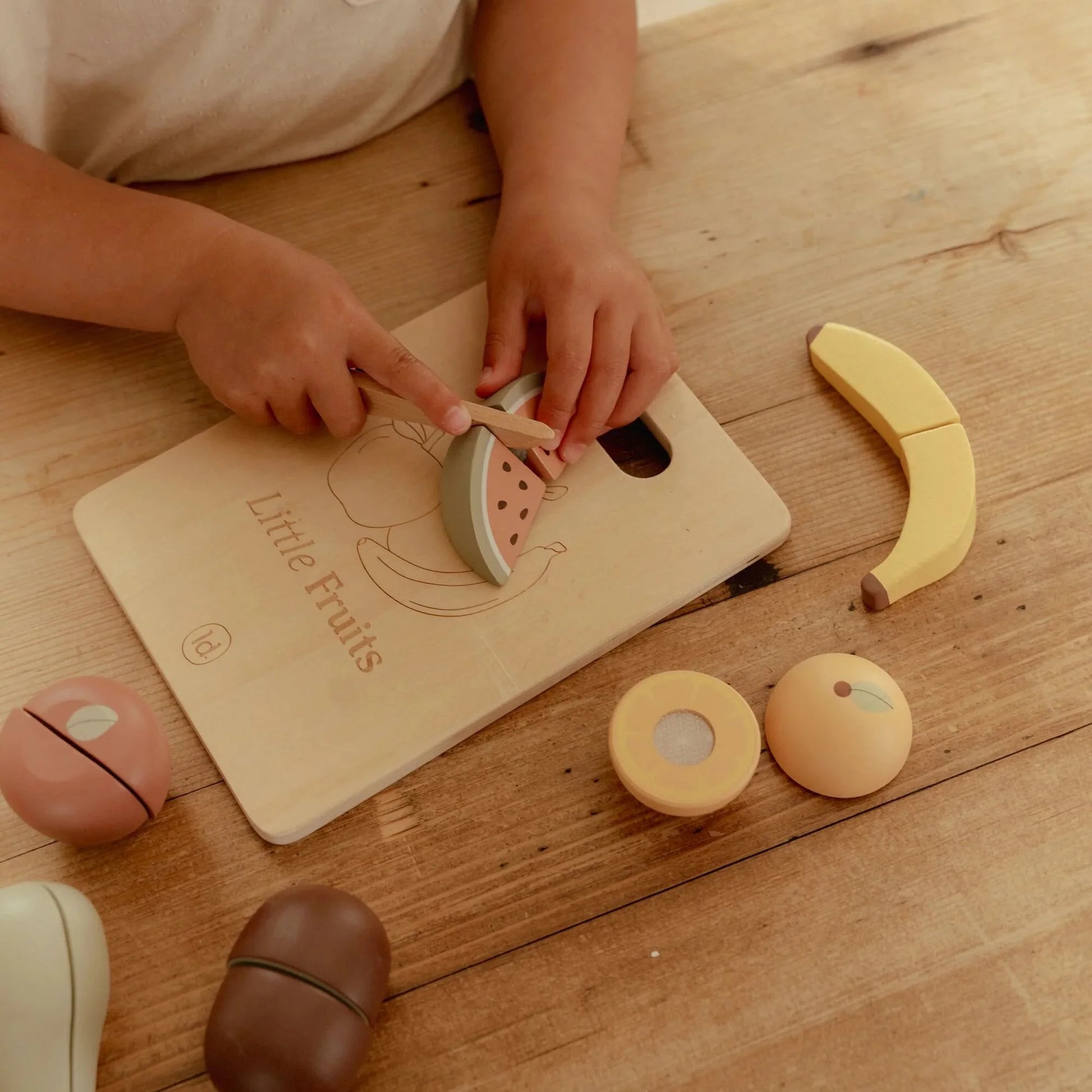 Koka augļu komplekts, Wooden Fruits, Little Dutch, LD2504