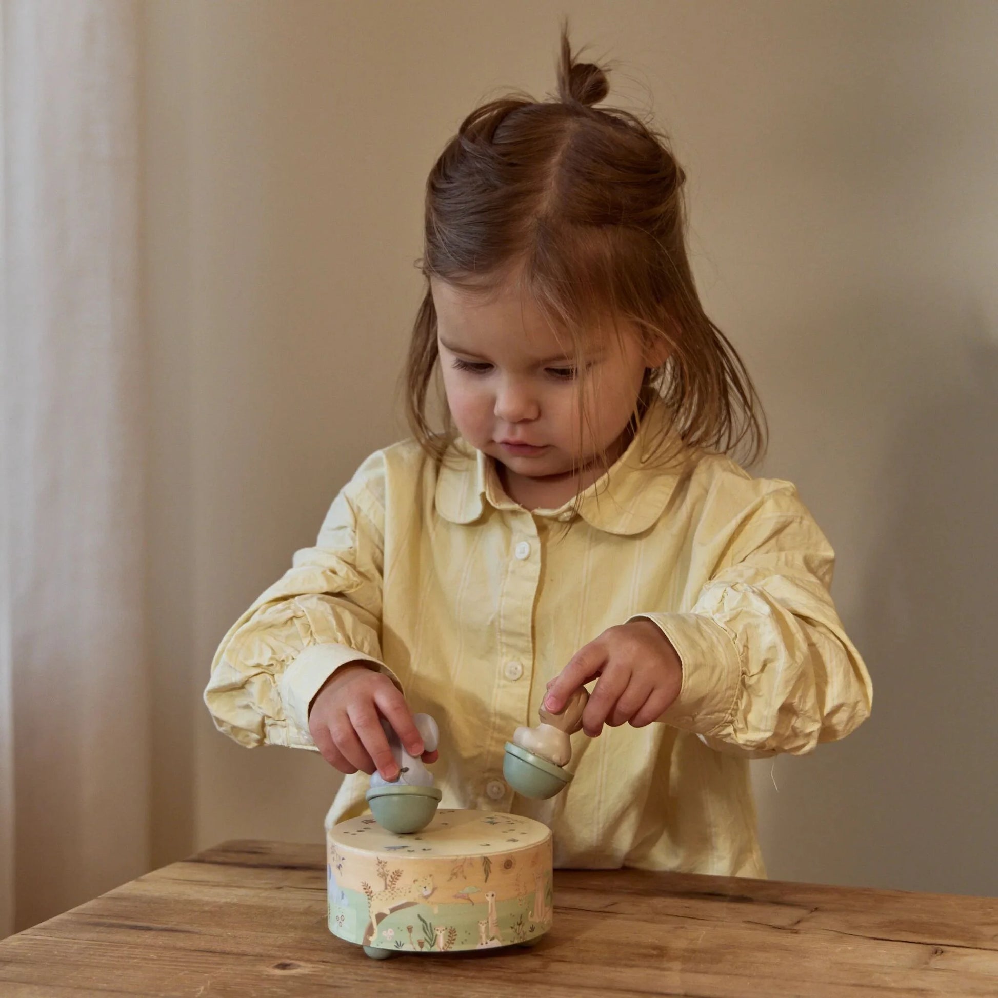 Uzgriežamā mūzikas kastīte Safari Friends Music Box, Little Dutch, LD7489