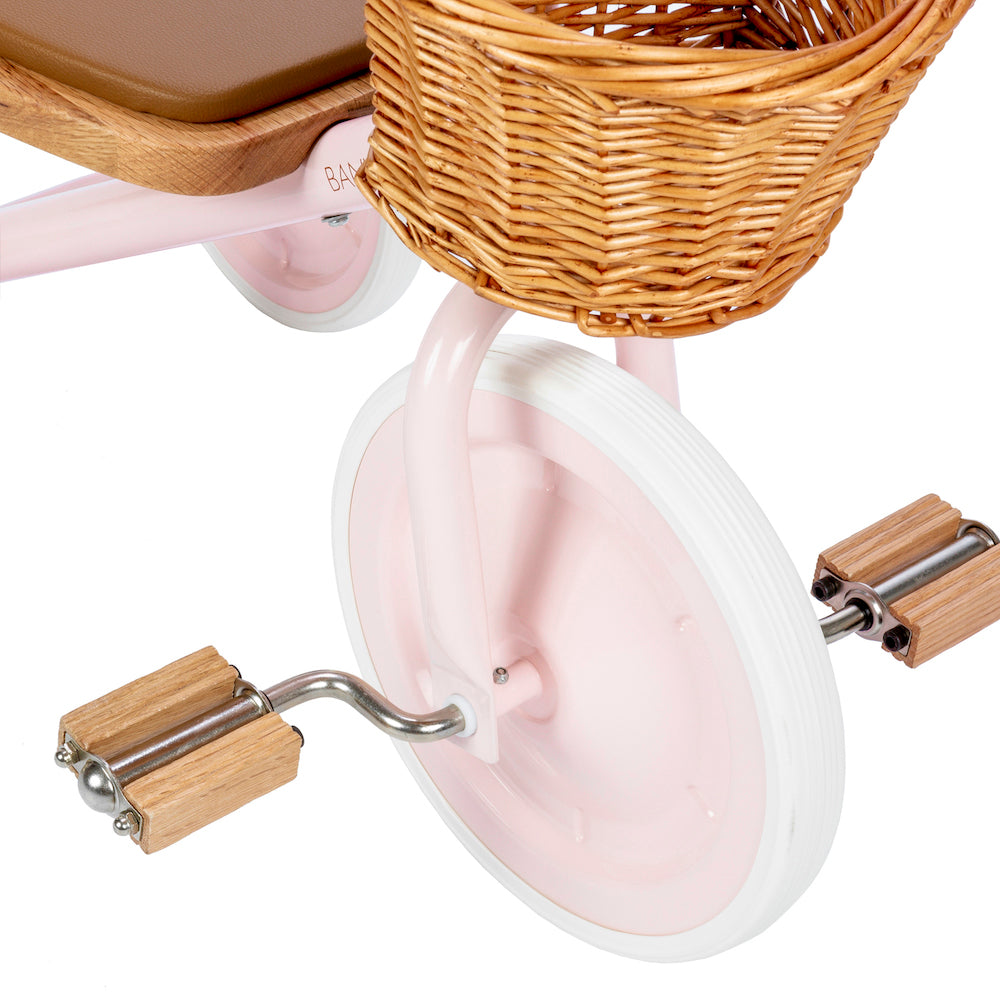 Pedāļi - Banwood Pink Trike trīsritenis ar pītu groziņu, rozā