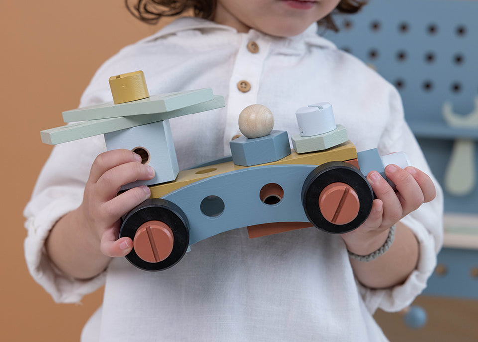 Konstrukcija no bērnu darba rīku galda ar instrumentiem Little Dutch 7079 Children's Workbench